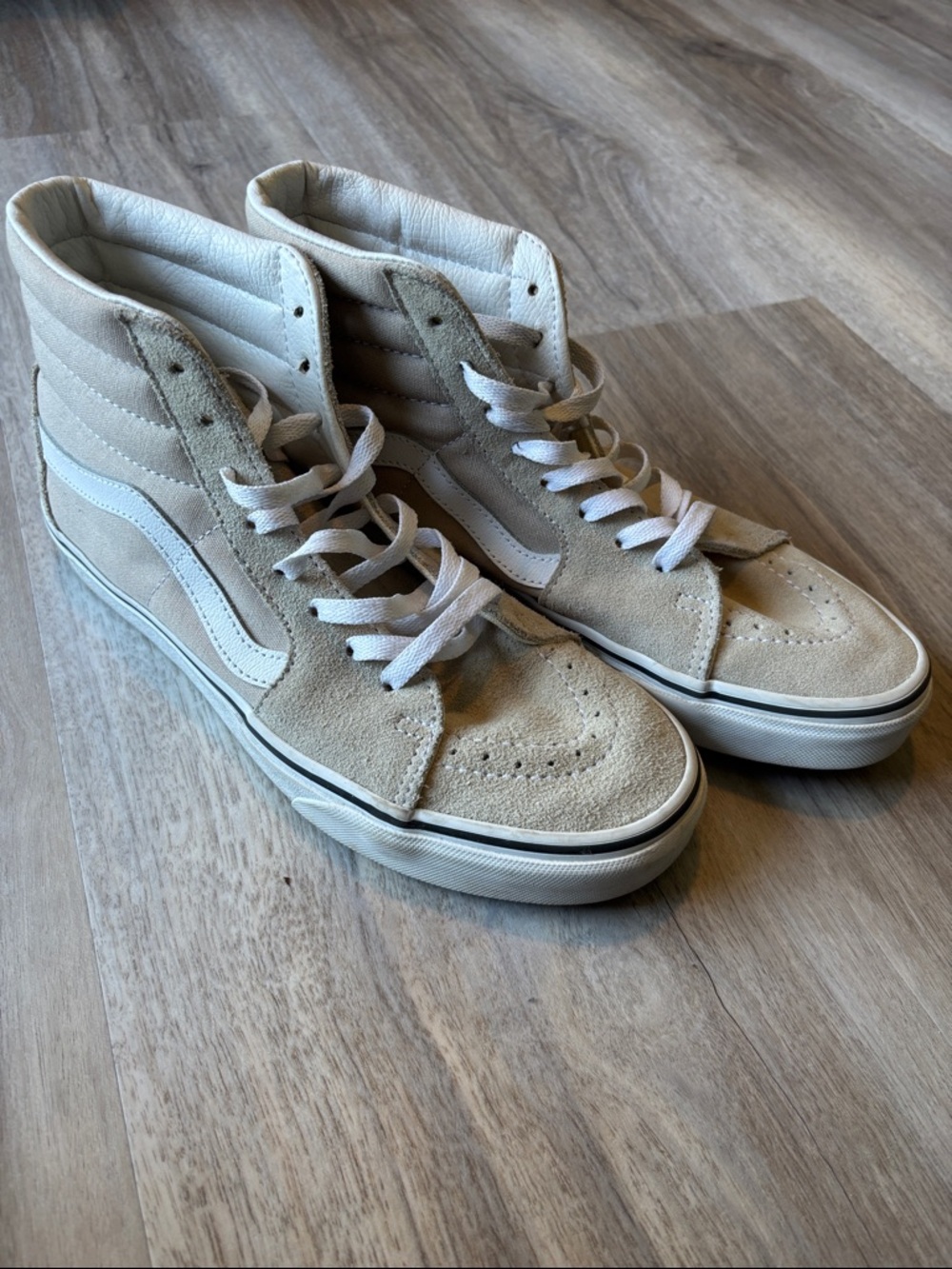 Vans Used Good Size 8 Men’s Sk8-Hi High Top Suede Sneakers French Oak and White